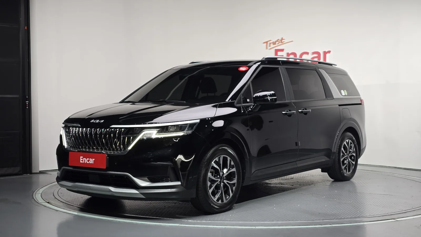 2023 Kia Carnival