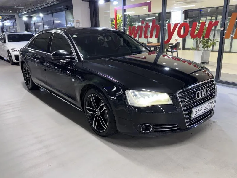 2011 Audi A8