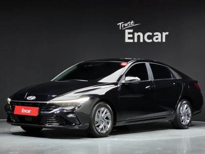 2024 Hyundai Elantra