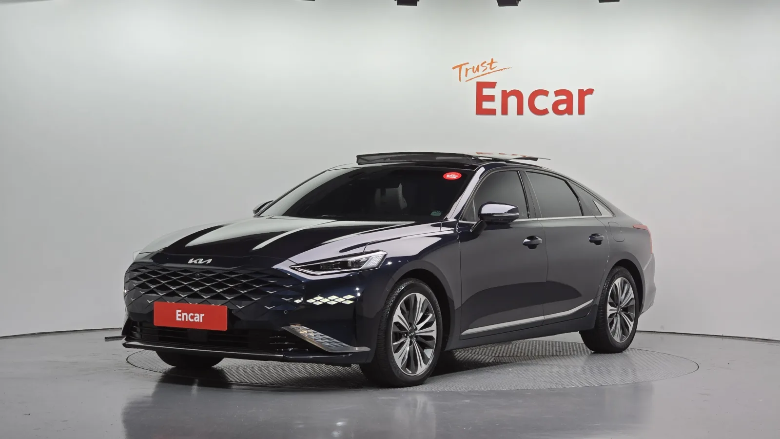 2023 Kia K8