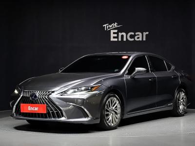 2022 Lexus ES