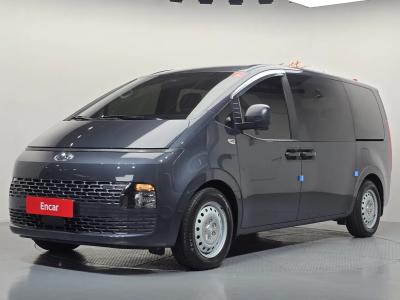 2023 Hyundai Staria