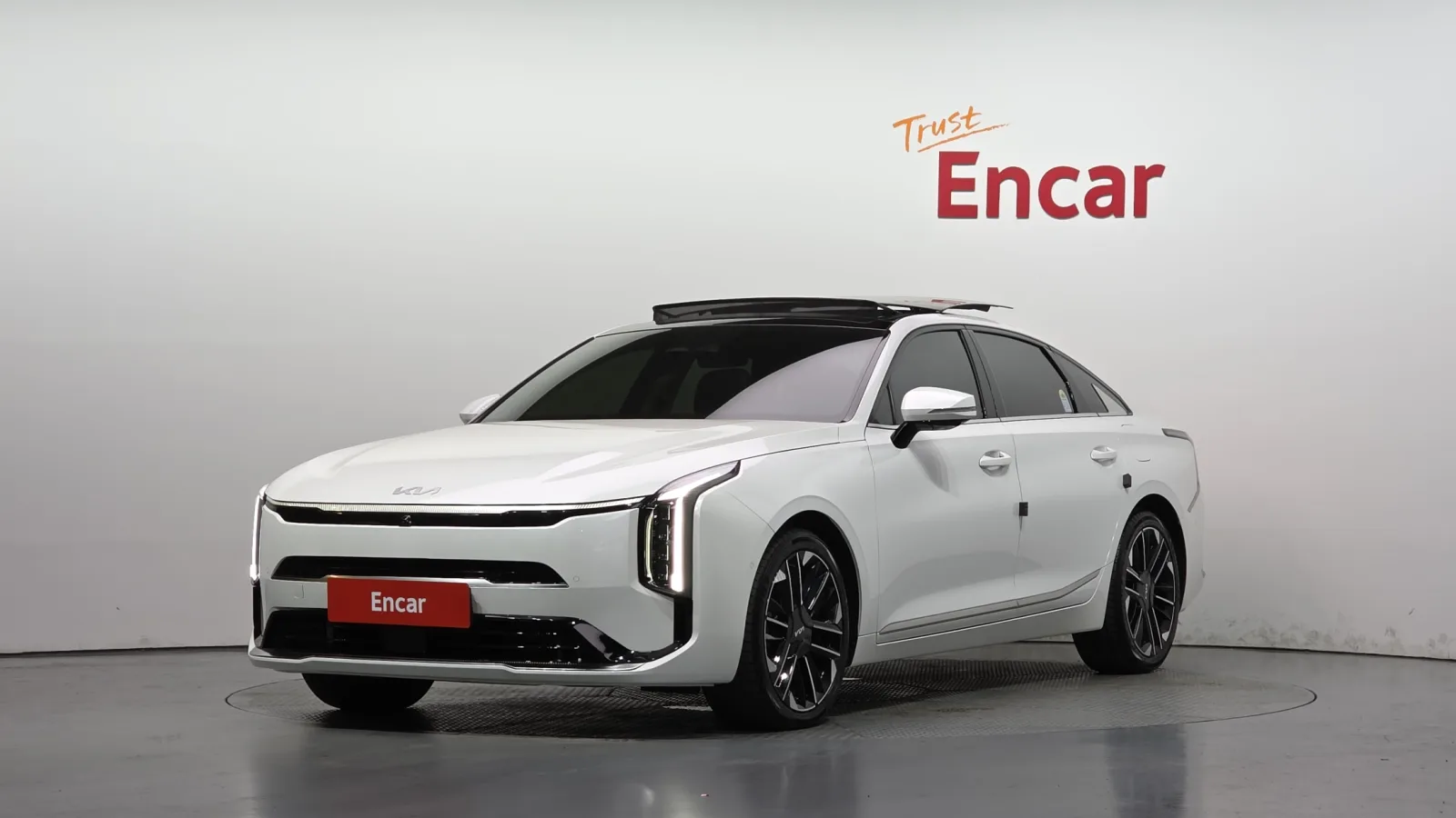 2025 Kia K8