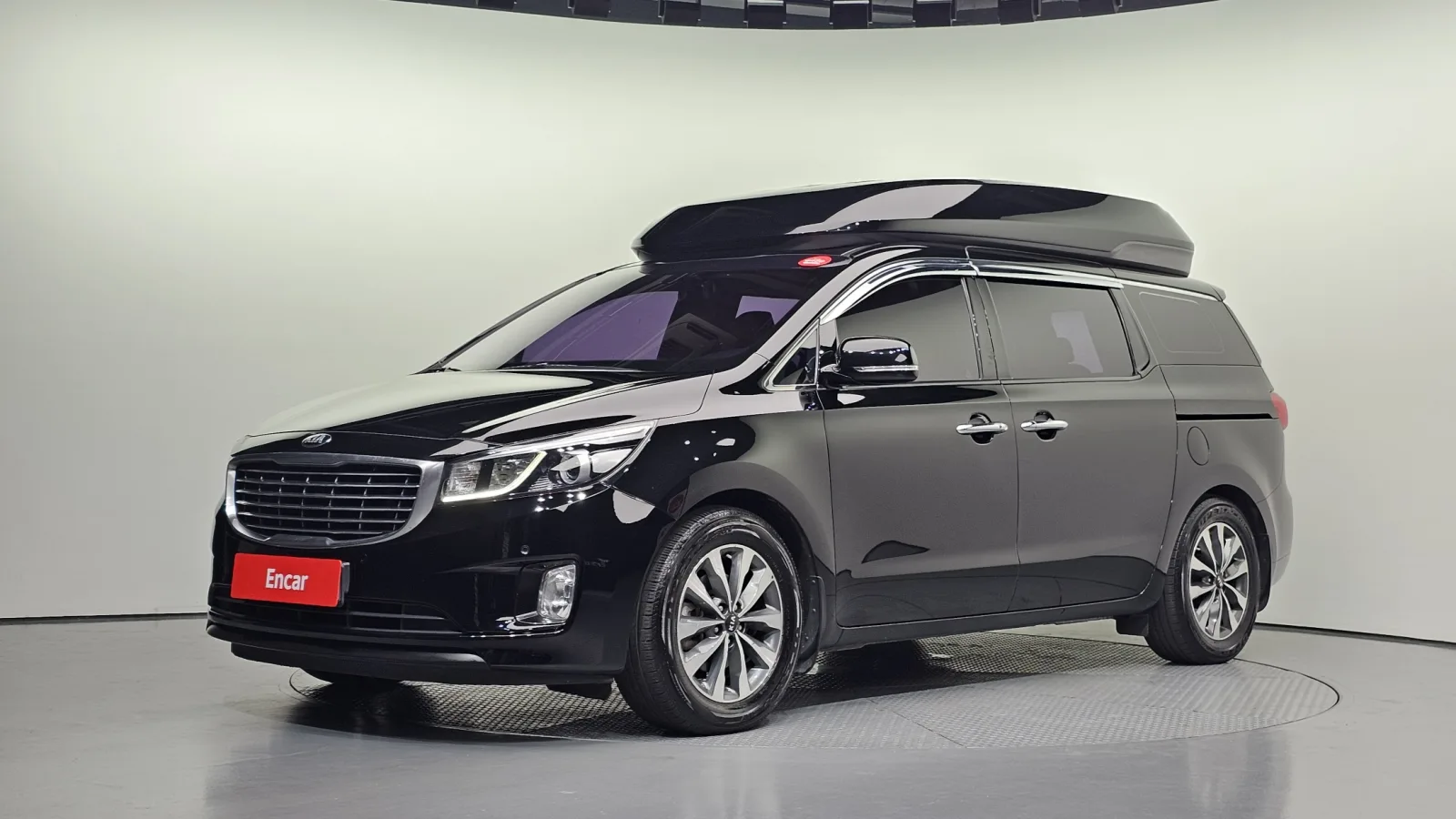 2015 Kia Carnival