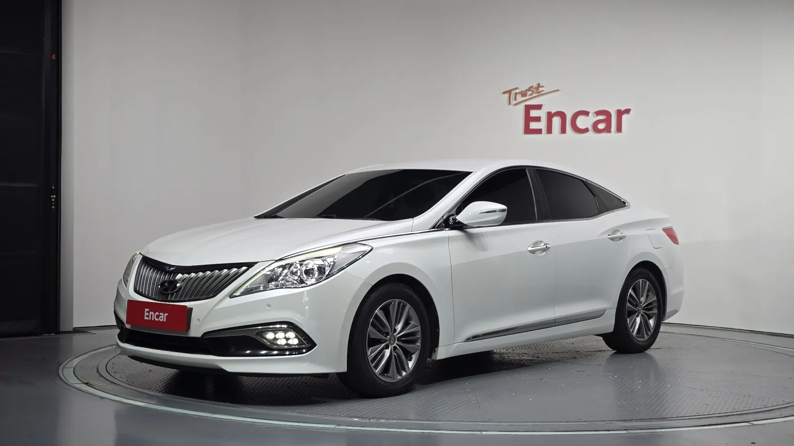 2016 Hyundai Grandeur