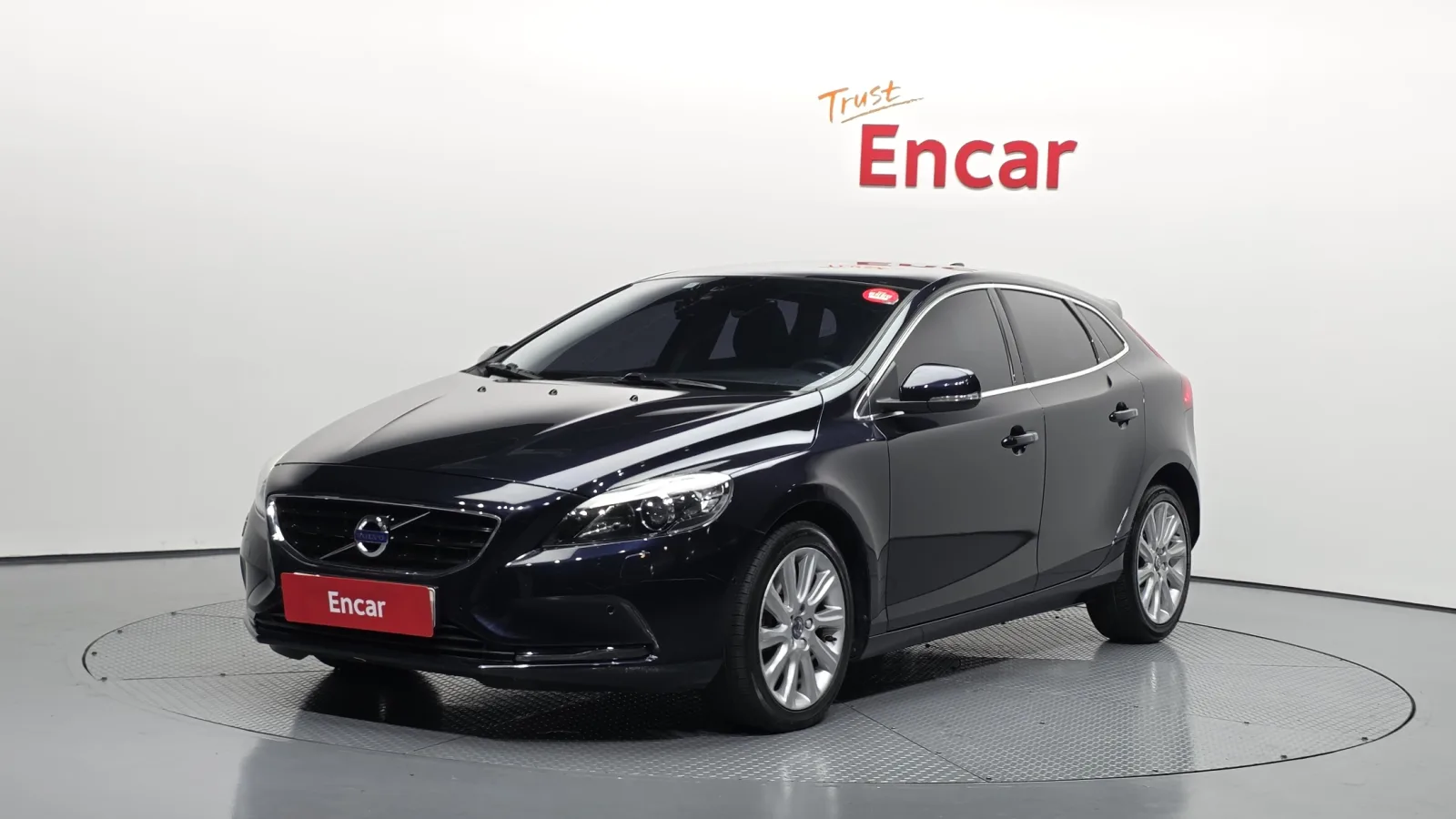 2016 Volvo V40
