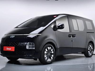 2025 Hyundai Staria