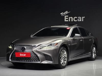 2018 Lexus LS