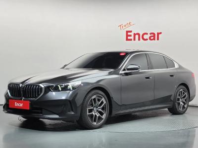2025 BMW 5-Series