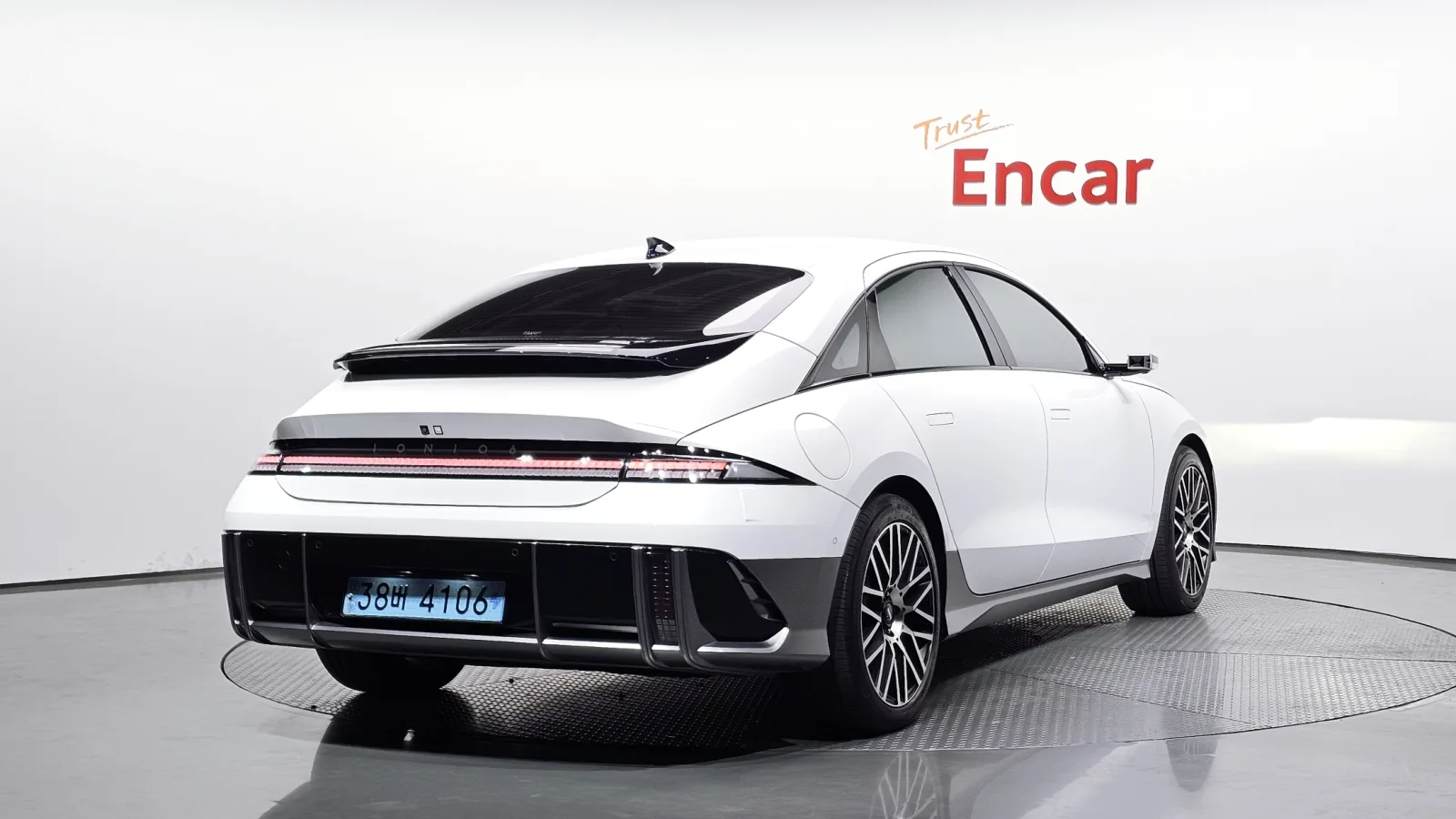 2023 Hyundai Ioniq 6
