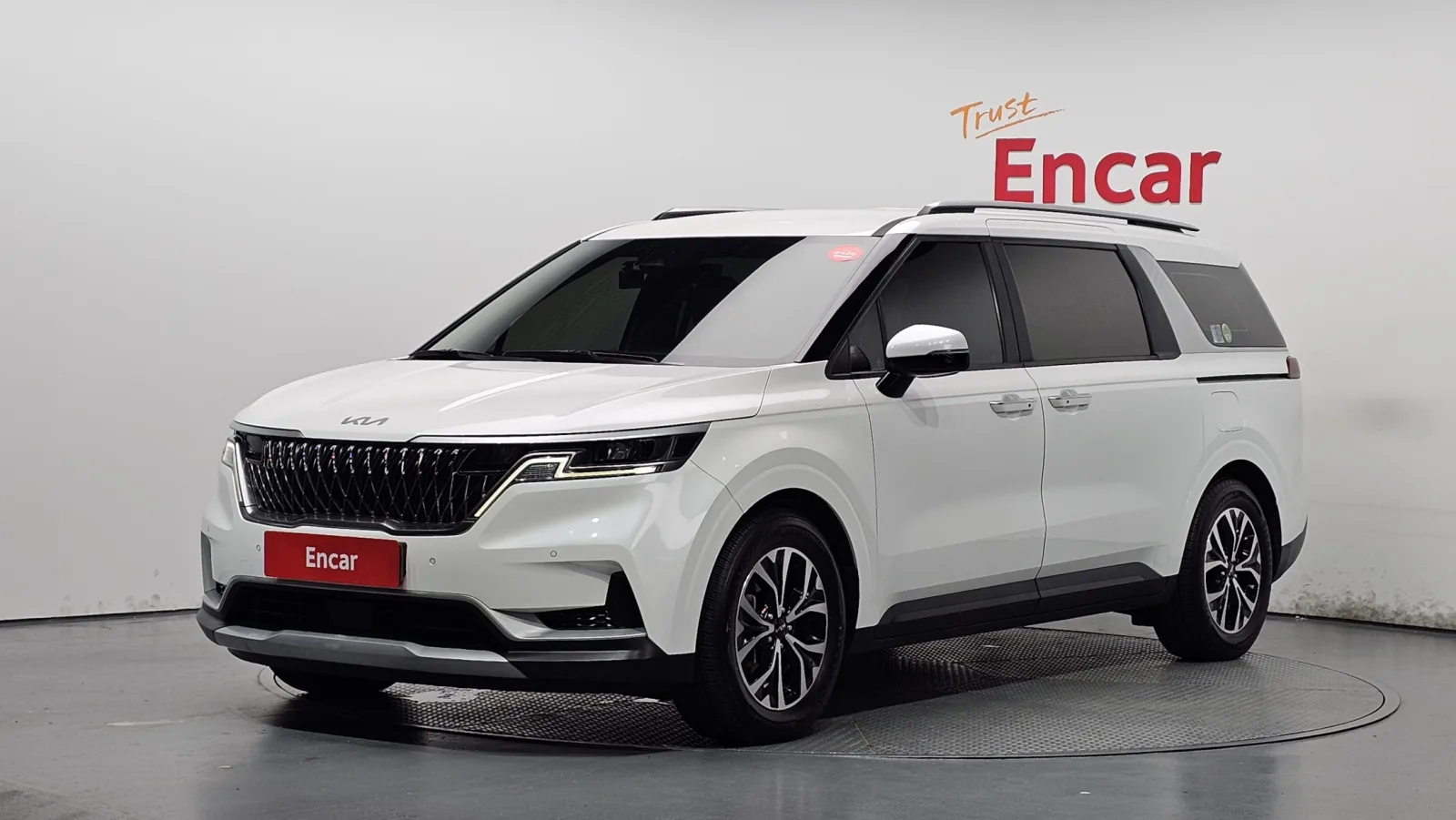 2023 Kia Carnival