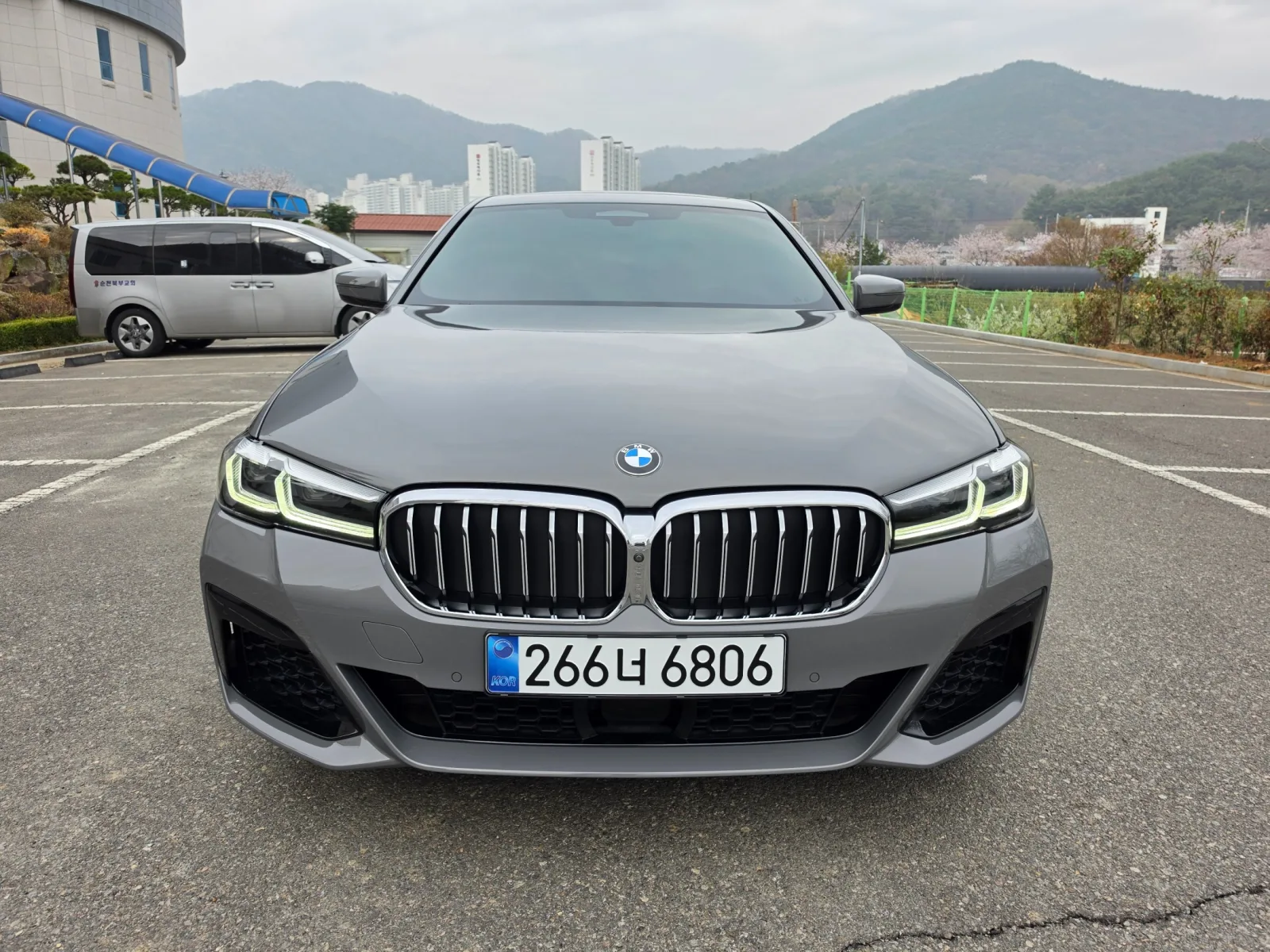2021 BMW 5-Series