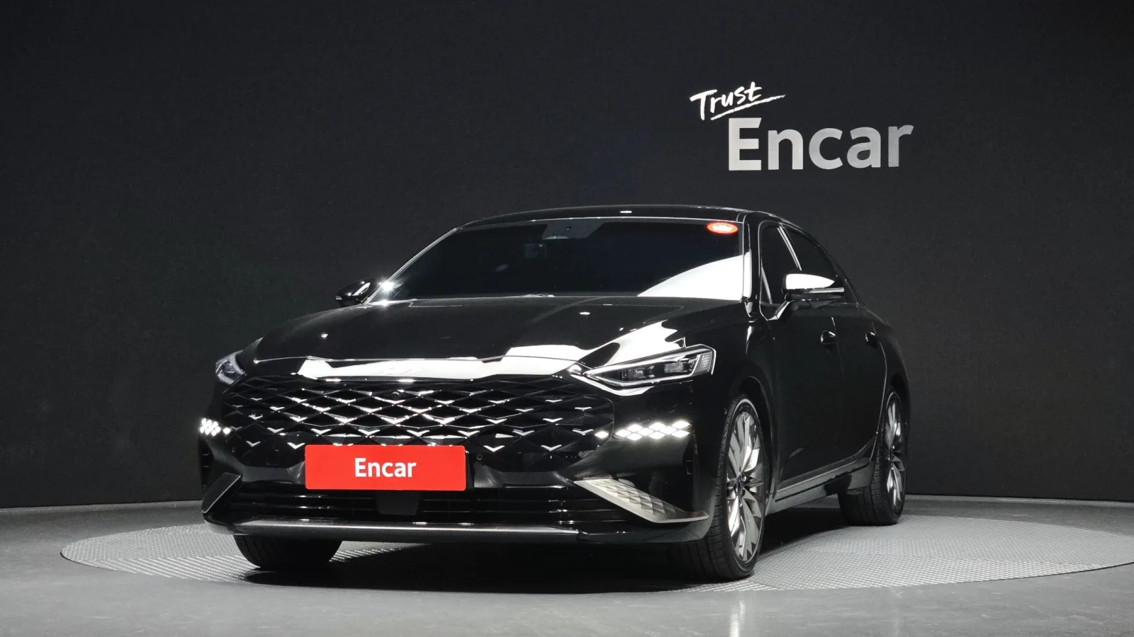 2022 Kia K8