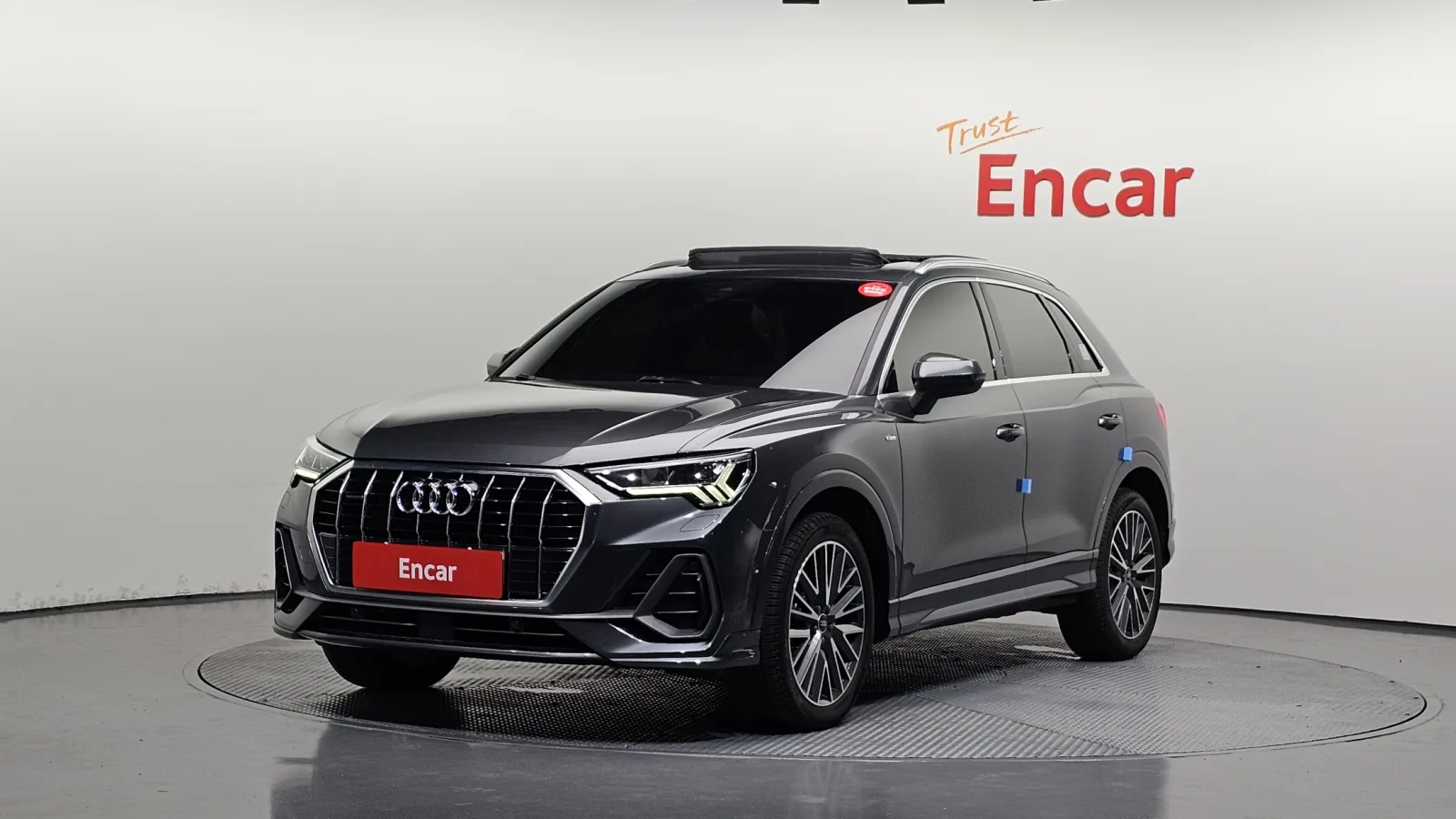 2022 Audi Q3