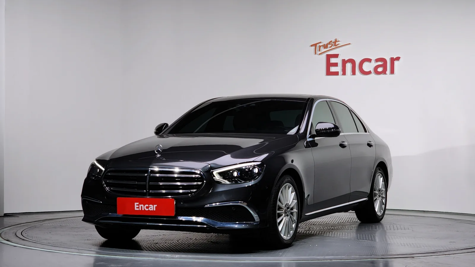 2021 Mercedes-Benz E-Class