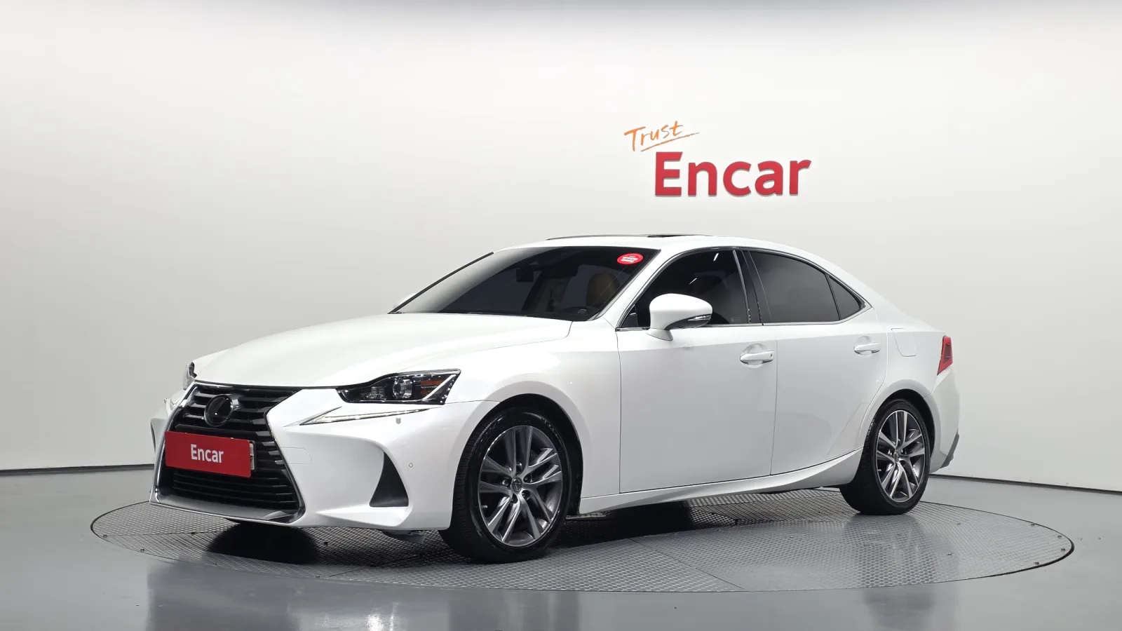 2019 Lexus IS