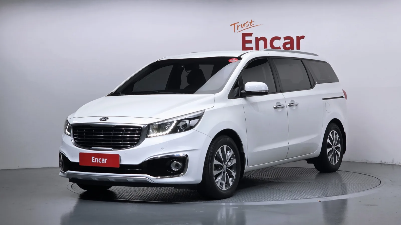 2017 Kia Carnival