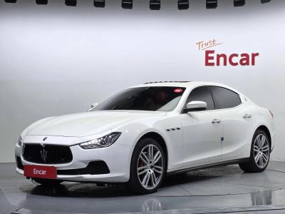 2017 Maserati Ghibli