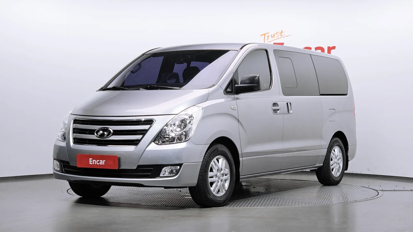 2017 Hyundai Starex