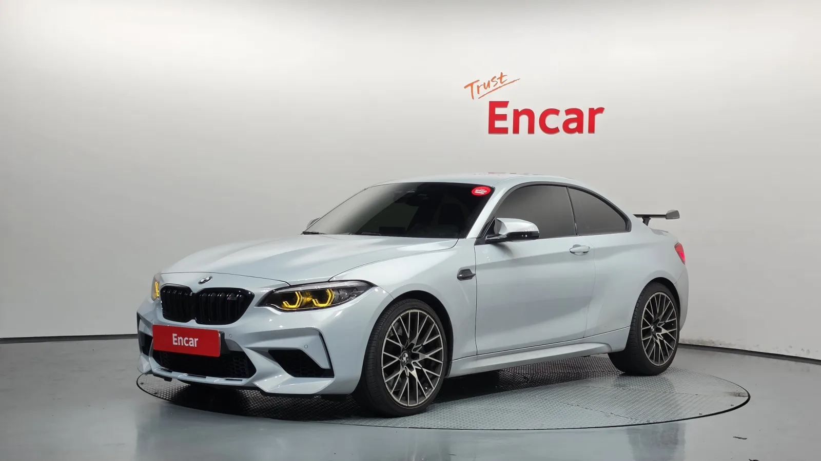 2019 BMW M2