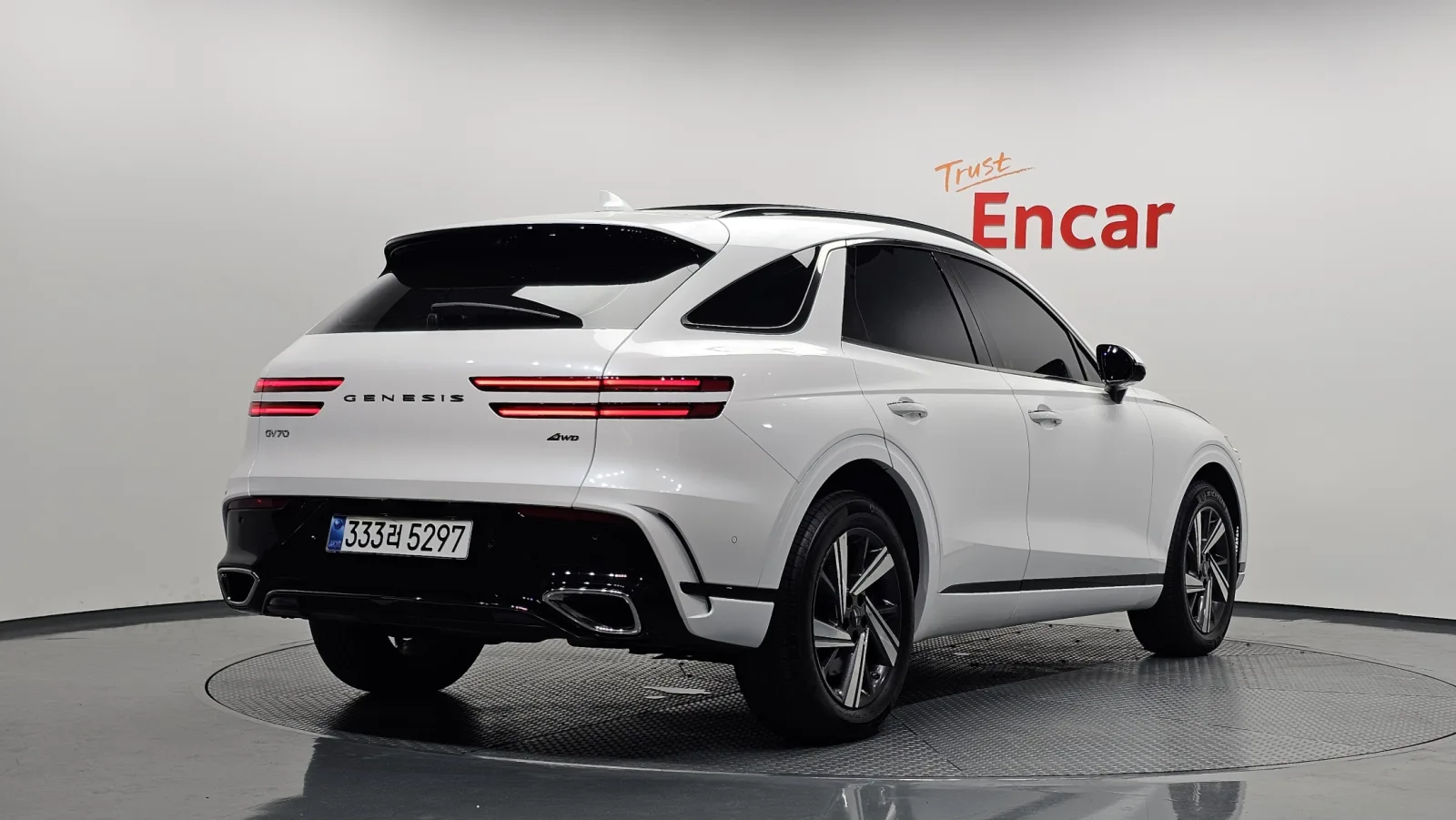 2025 Genesis GV70