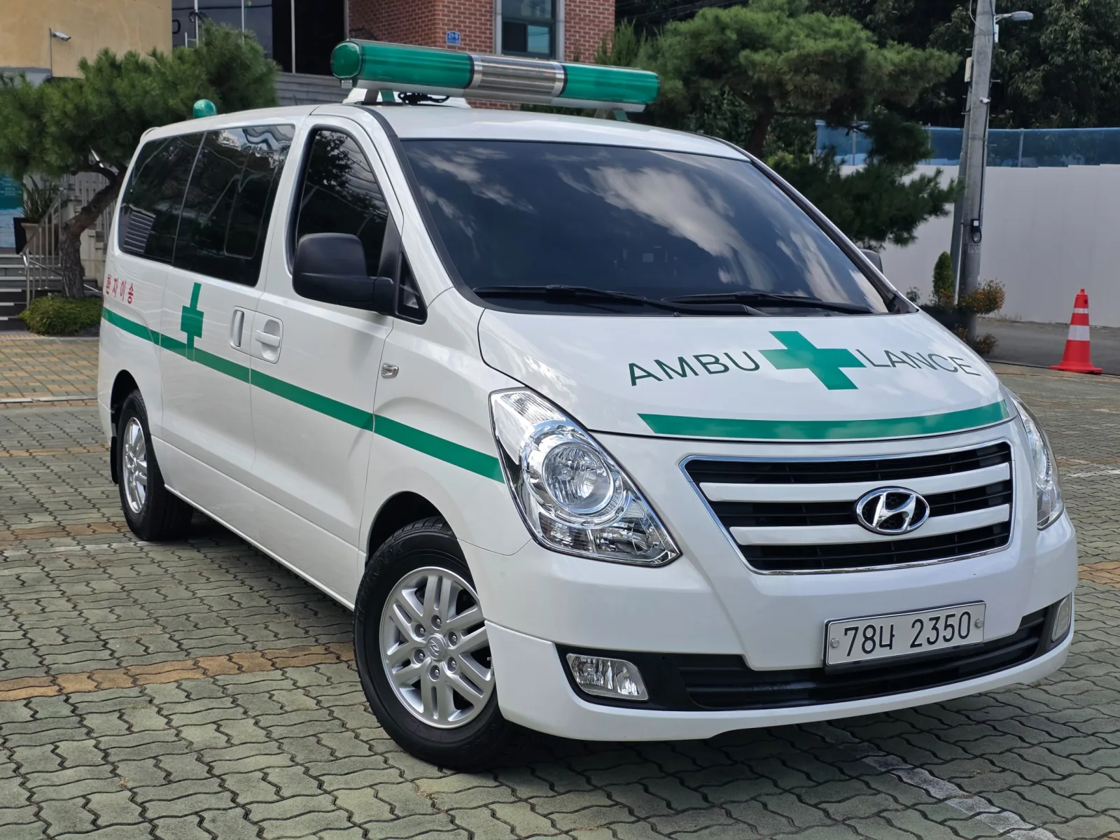 2017 Hyundai Starex