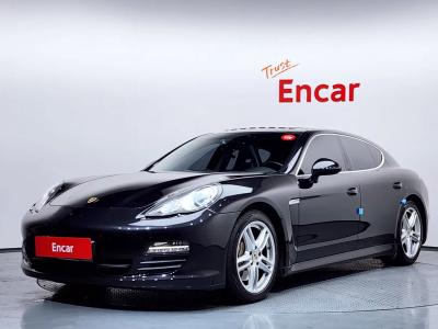 2011 Porsche Panamera