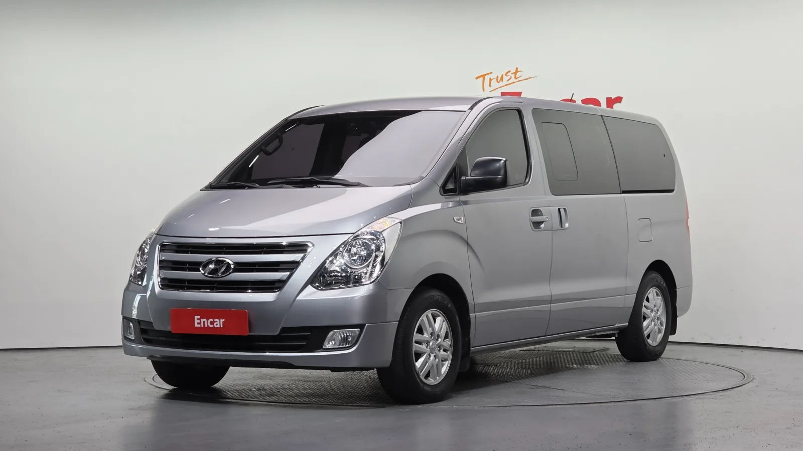 2018 Hyundai Starex