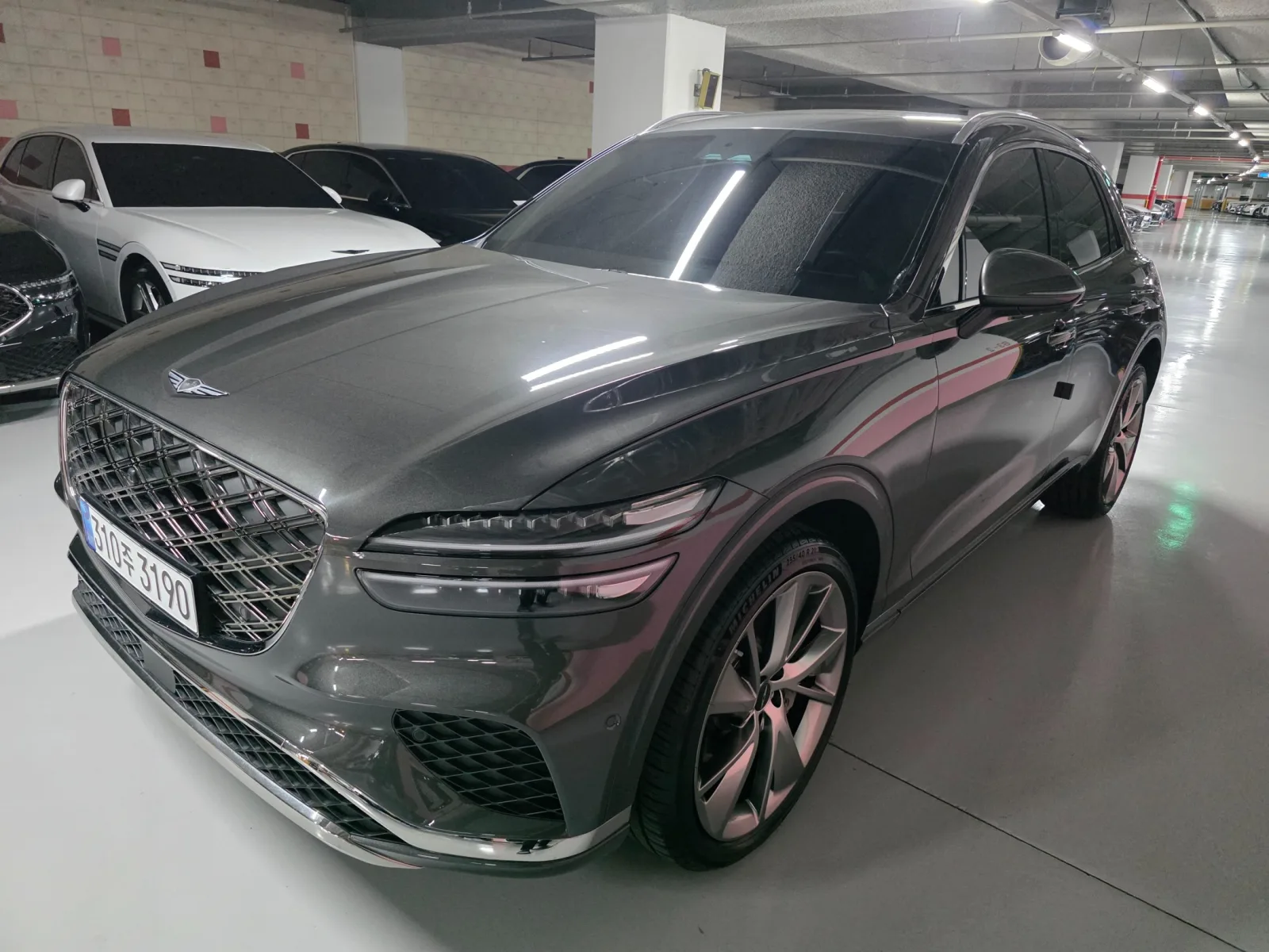 2025 Genesis GV70