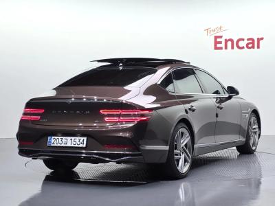 2025 Genesis G80