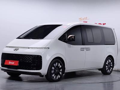 2025 Hyundai Staria
