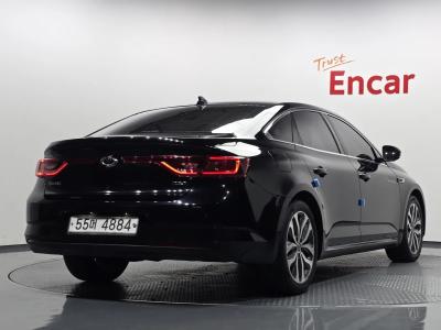 2016 Renault Korea SM6