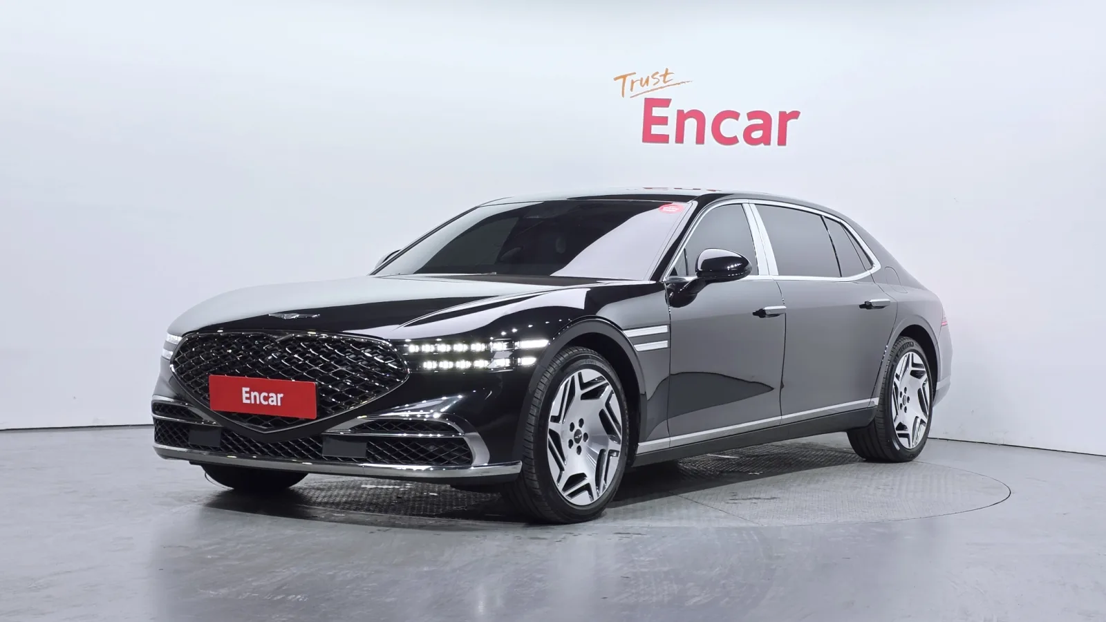 2023 Genesis G90