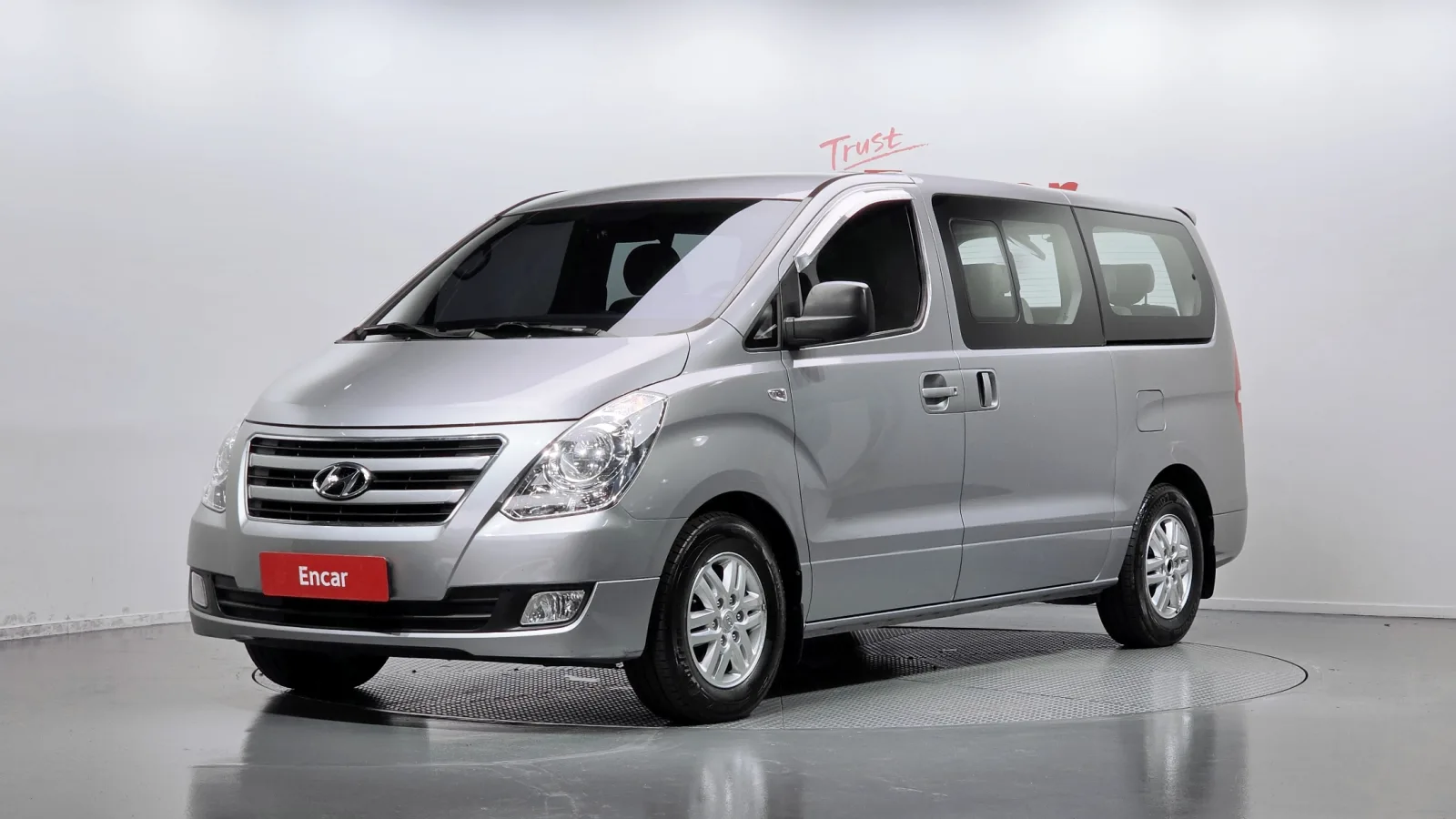 2018 Hyundai Starex