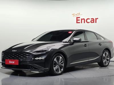 2022 Kia K8