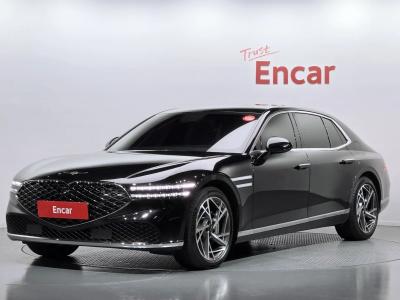 2023 Genesis G90