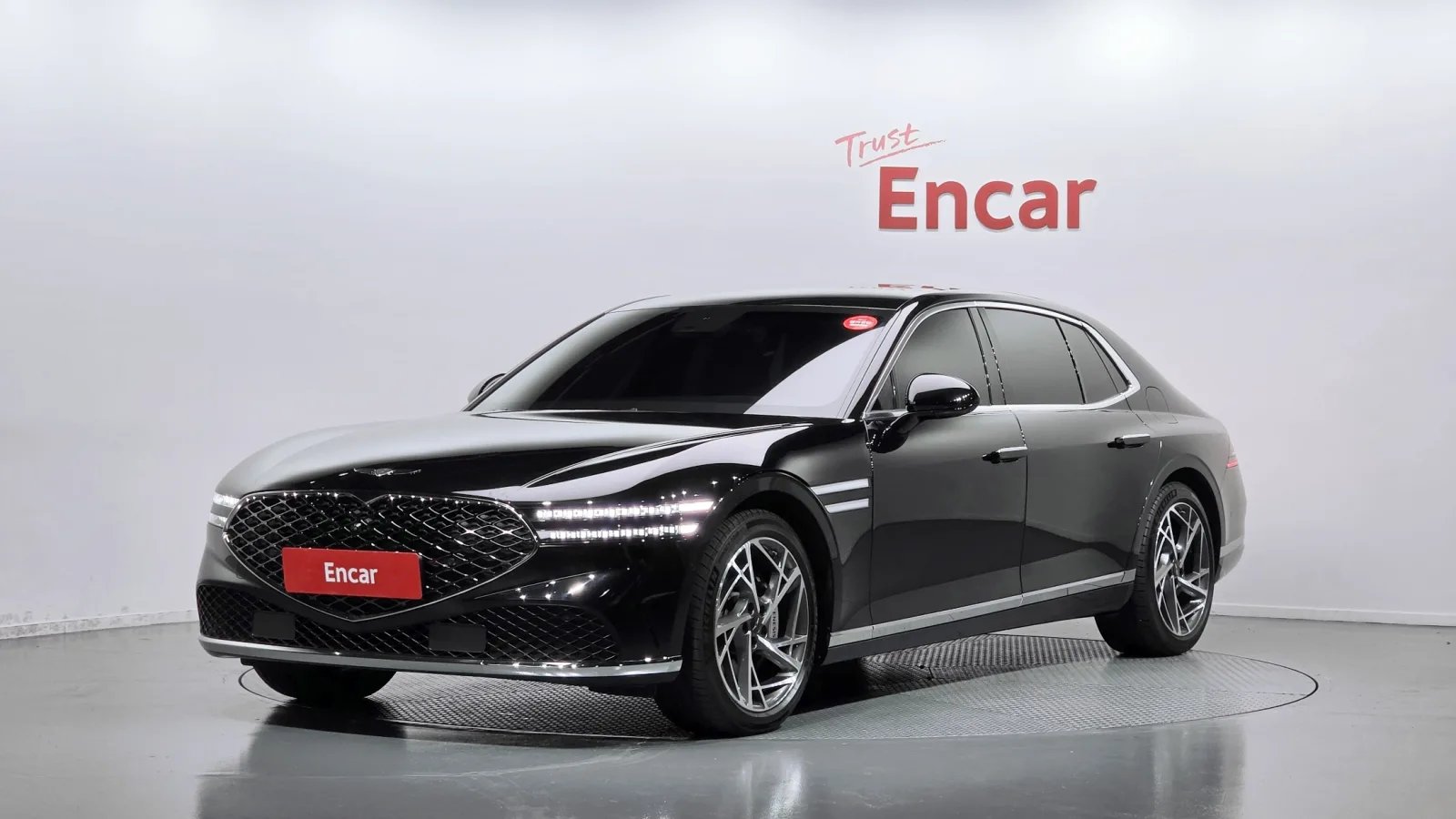 2023 Genesis G90