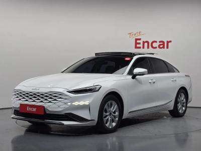 2022 Kia K8
