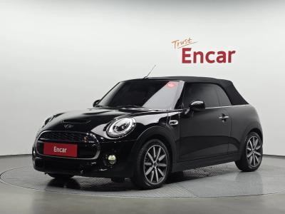 2018 MINI Cooper Convertible