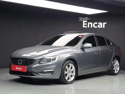 2017 Volvo S60