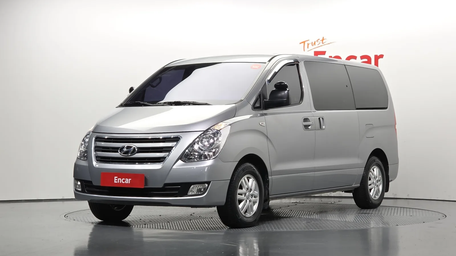 2017 Hyundai Starex