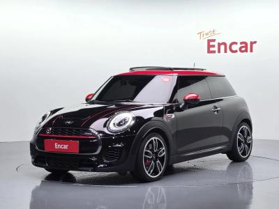 2017 MINI Cooper