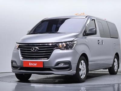 2018 Hyundai Starex