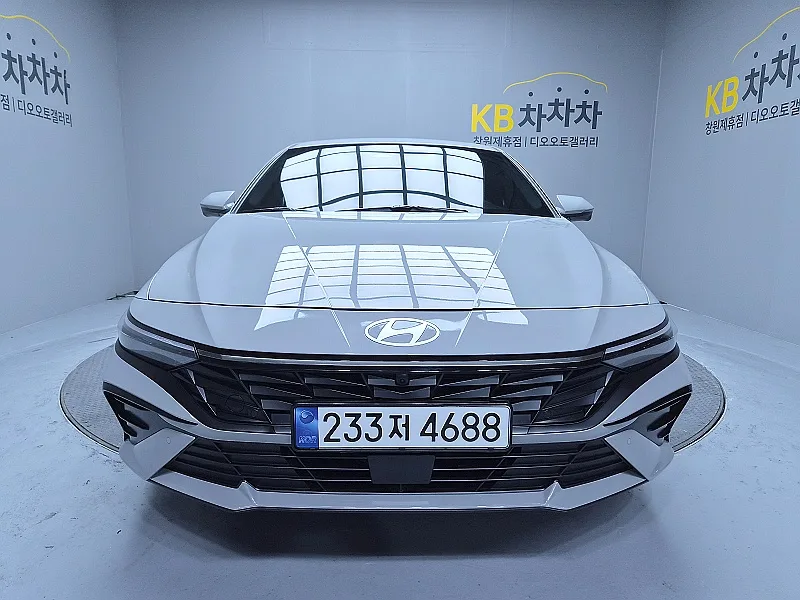 2024 Hyundai Elantra