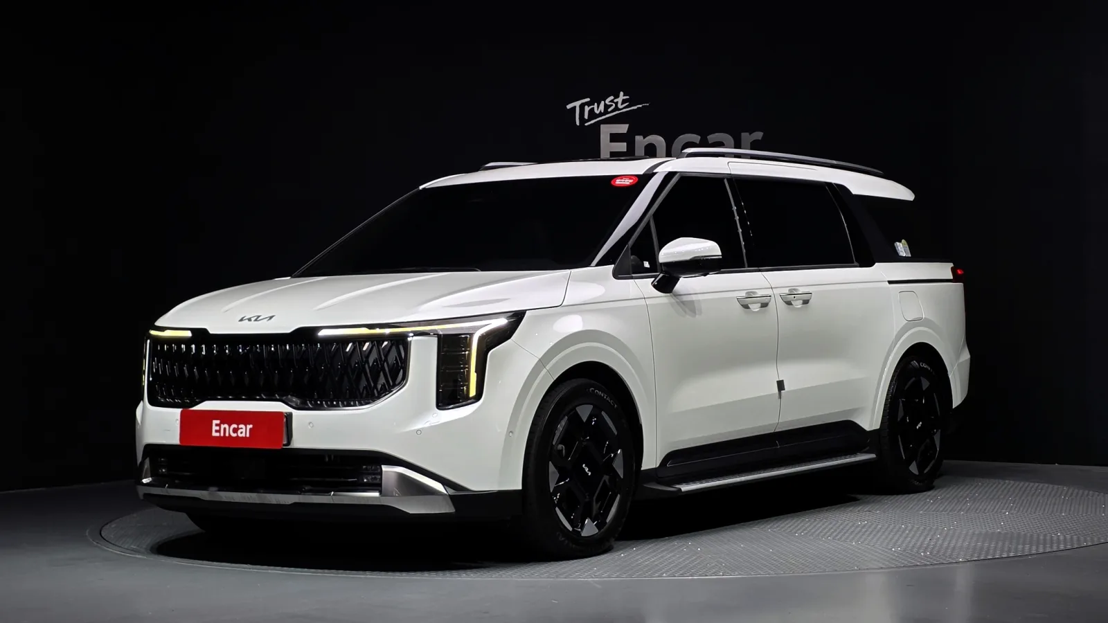 2025 Kia Carnival