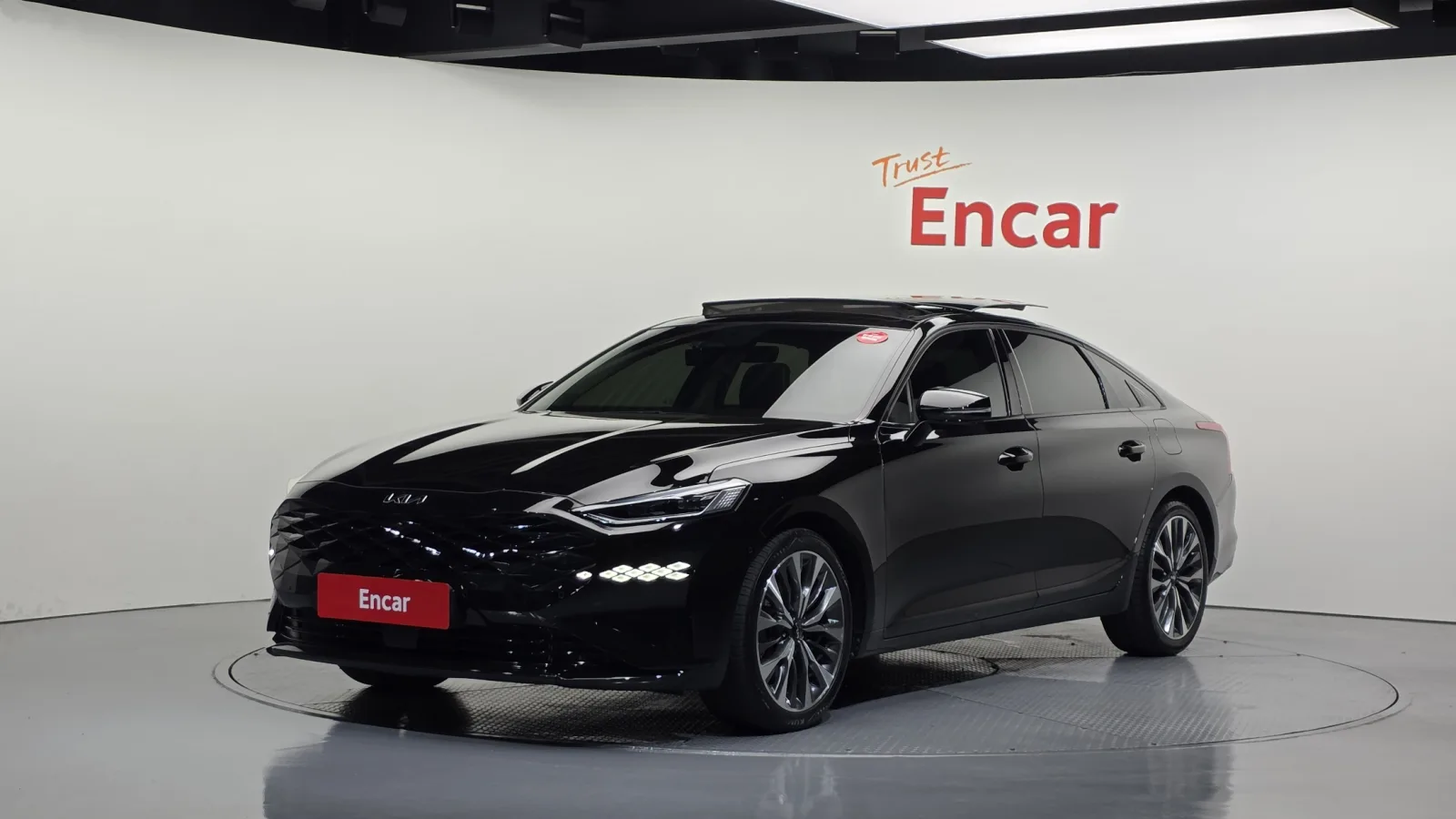 2023 Kia K8