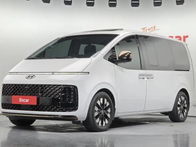 2025 Hyundai Staria