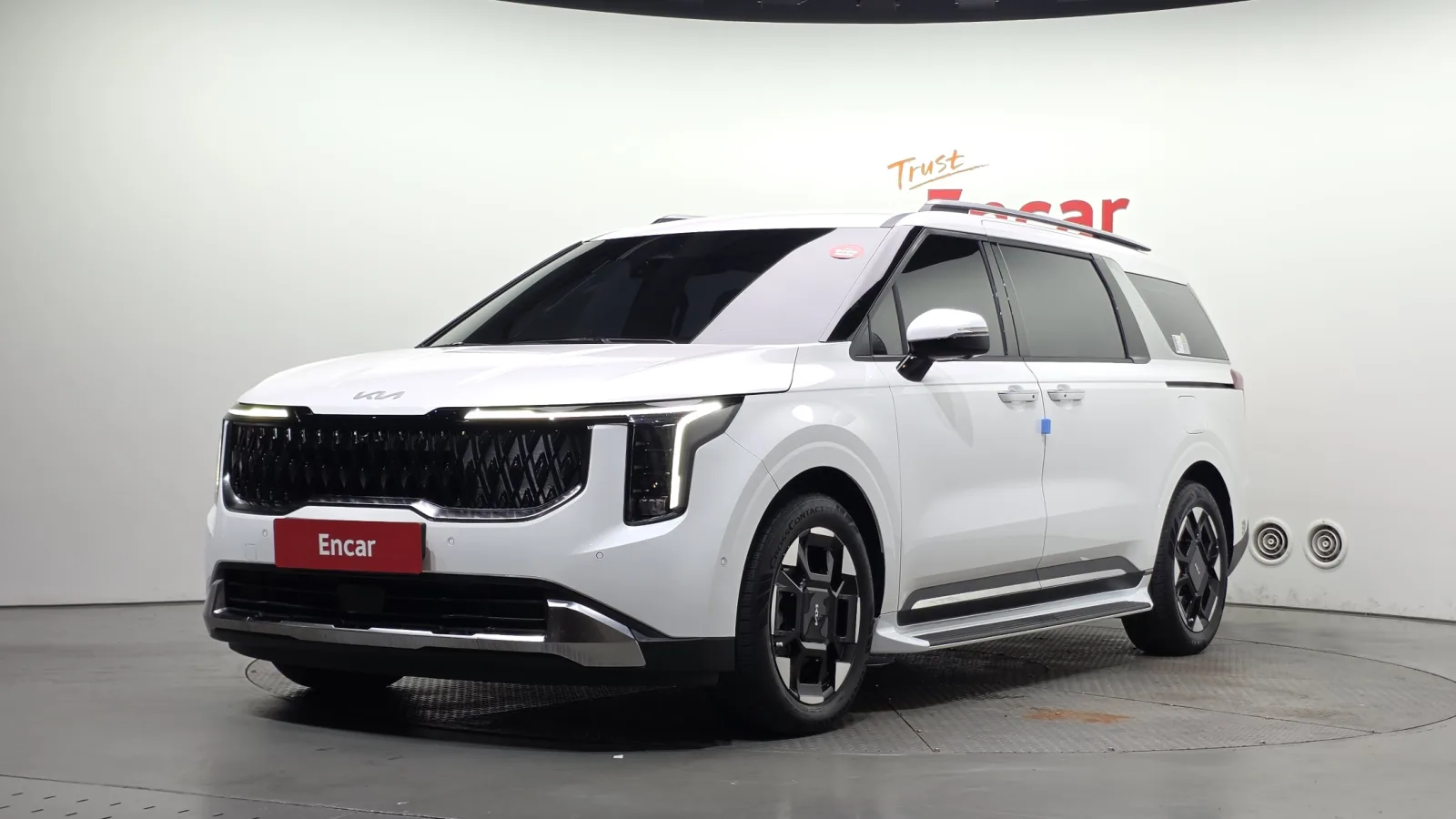 2025 Kia Carnival