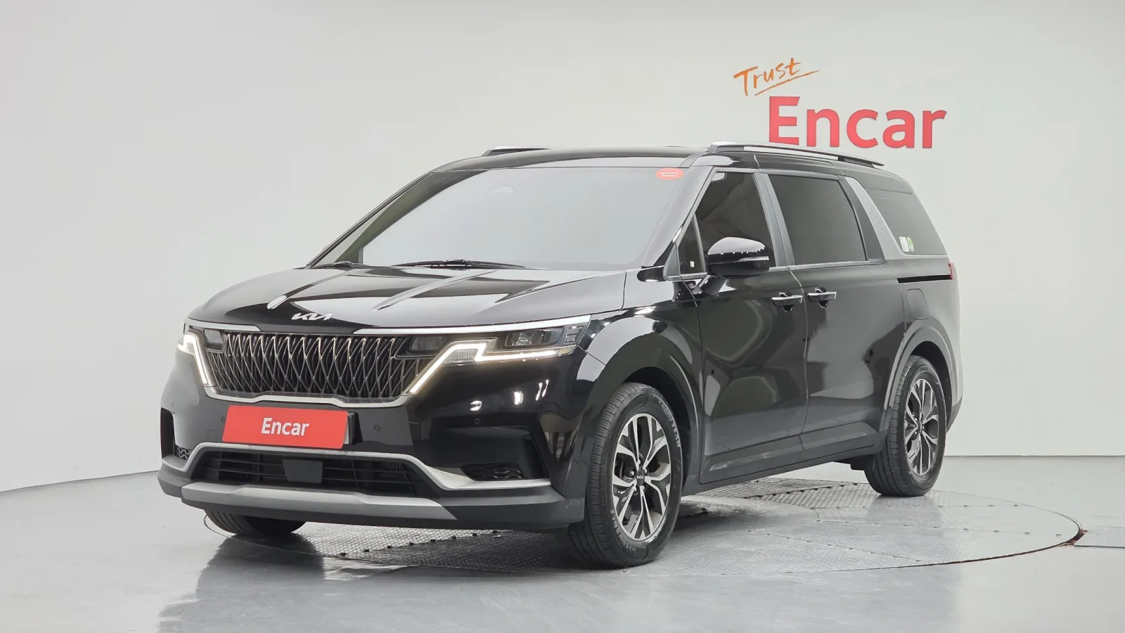 2023 Kia Carnival