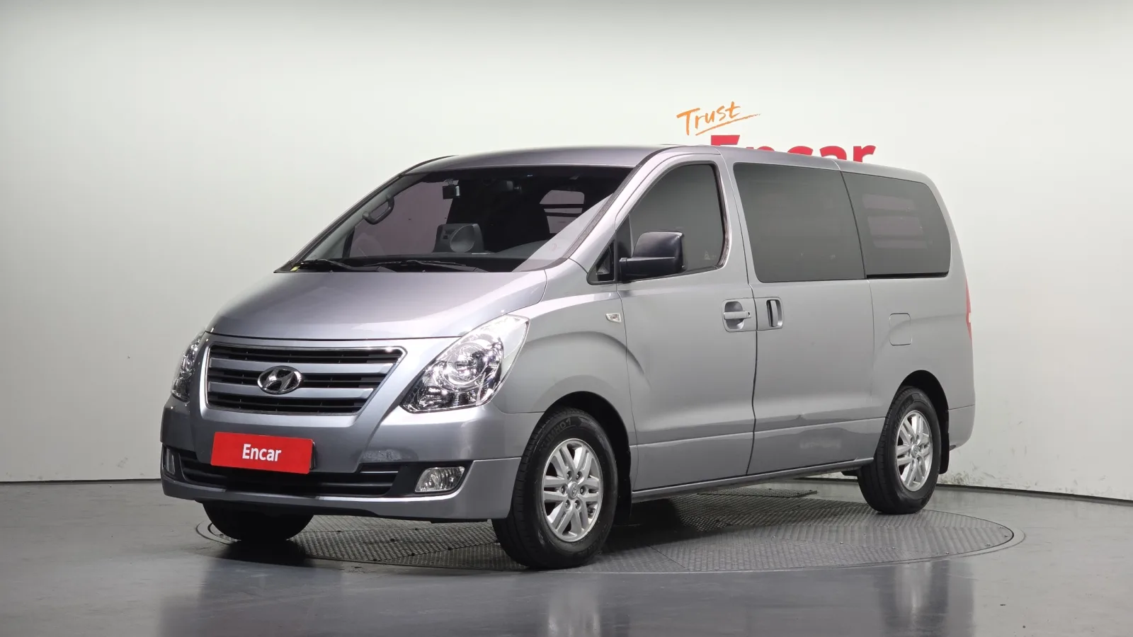 2017 Hyundai Starex